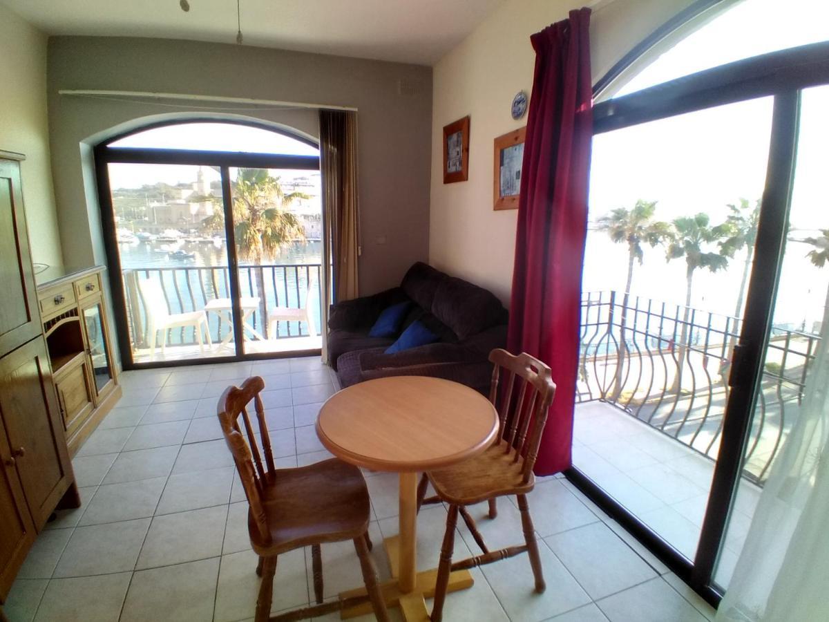 Hotel Seafront Akwador Marsaskala Esterno foto